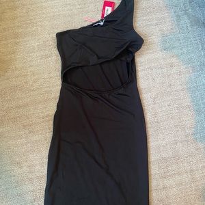 Black midi cutout bodycon dress